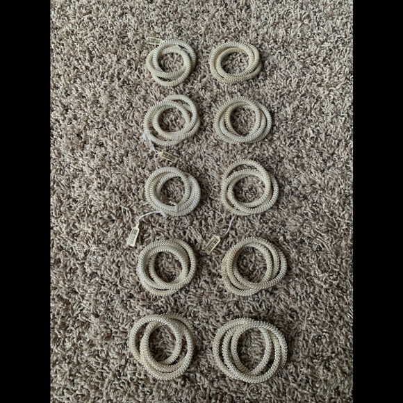 Crate and Barrel 3 Ring Napkin Rings Set of 10 - Picture 3 of 5